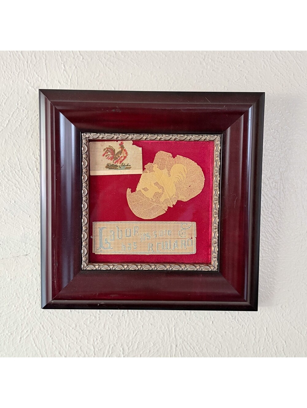 Victorian Folk Art Skeleton Leaf Needlepoint Display - Modern Frame